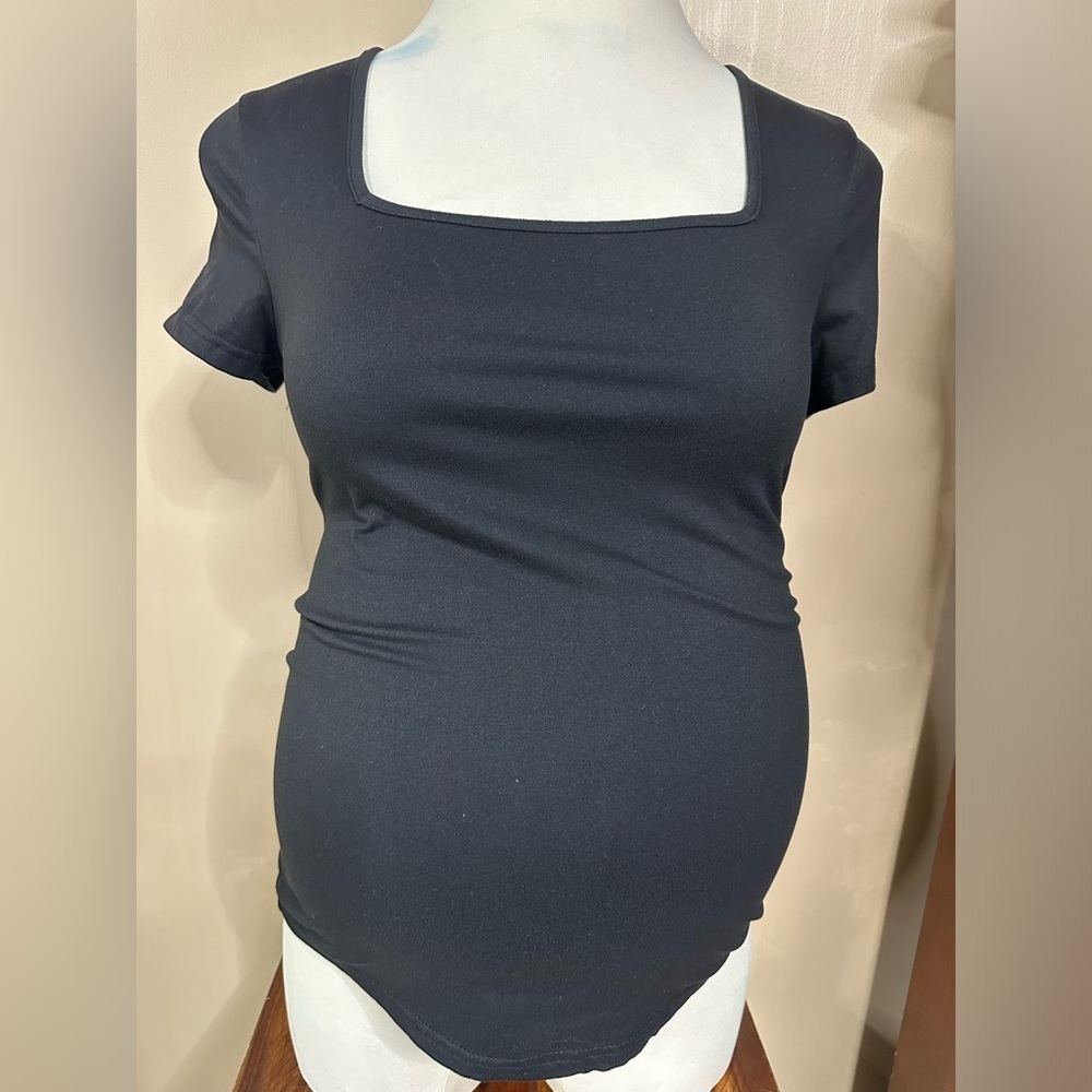 3 SHEIN Maternity Shirts, 2 Black tees & 1 White Top Size Large - Picture 12 of 16